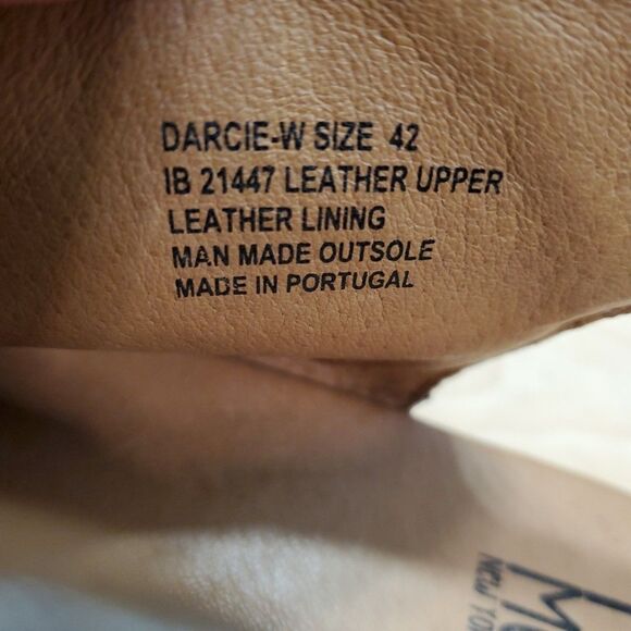 Miz Mooz Women's 10.5-11 WIDE /42 Darcie Pewter Sandal Leather Zip Textured Stud - Picture 12 of 13